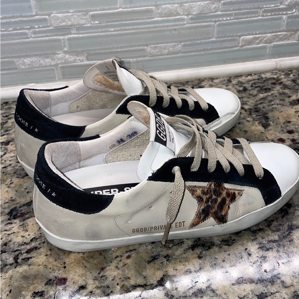 Golden Goose Exclusive size 38